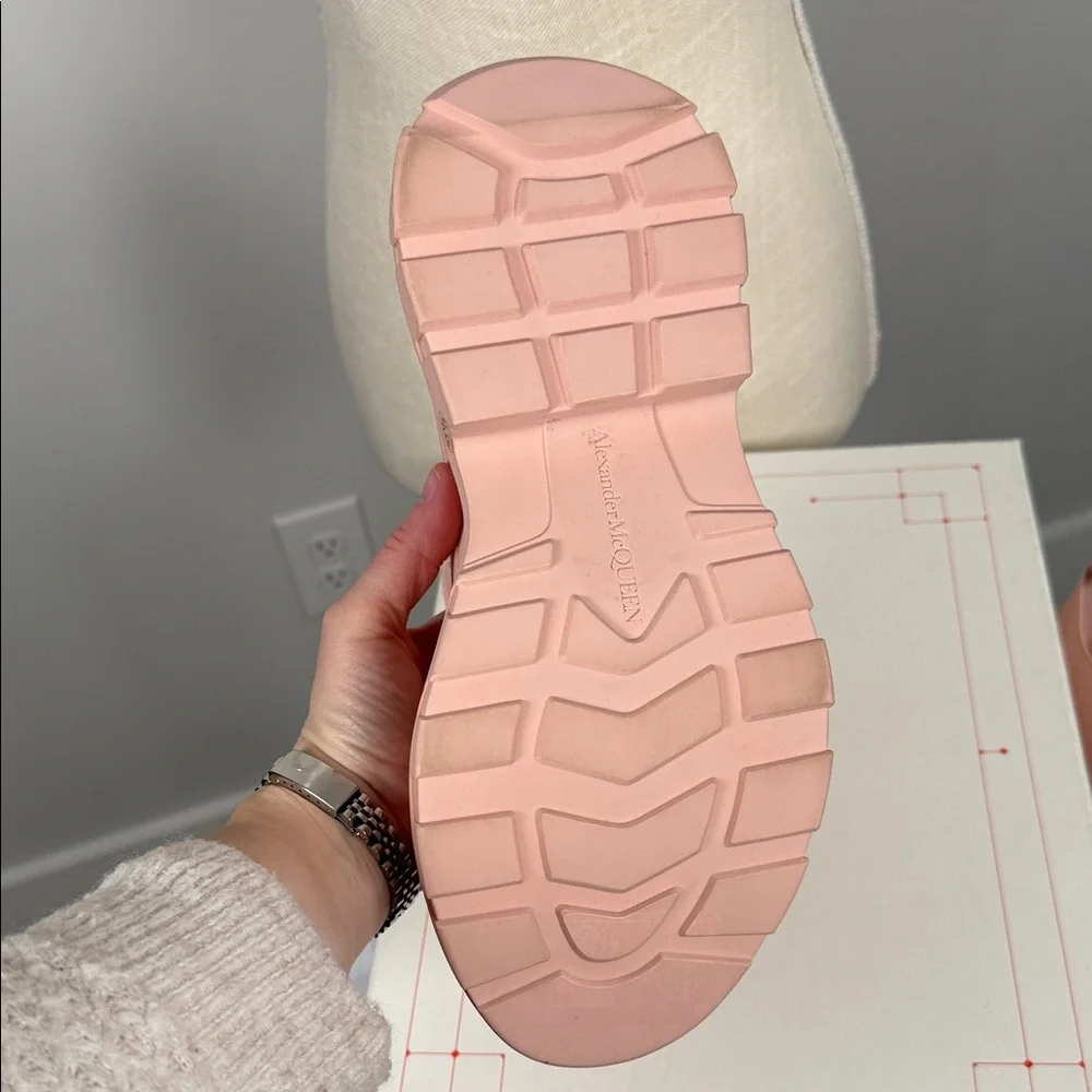 LIKE NEW Alexander McQueen Women's Blush Sneakers - Picture 8 of 11